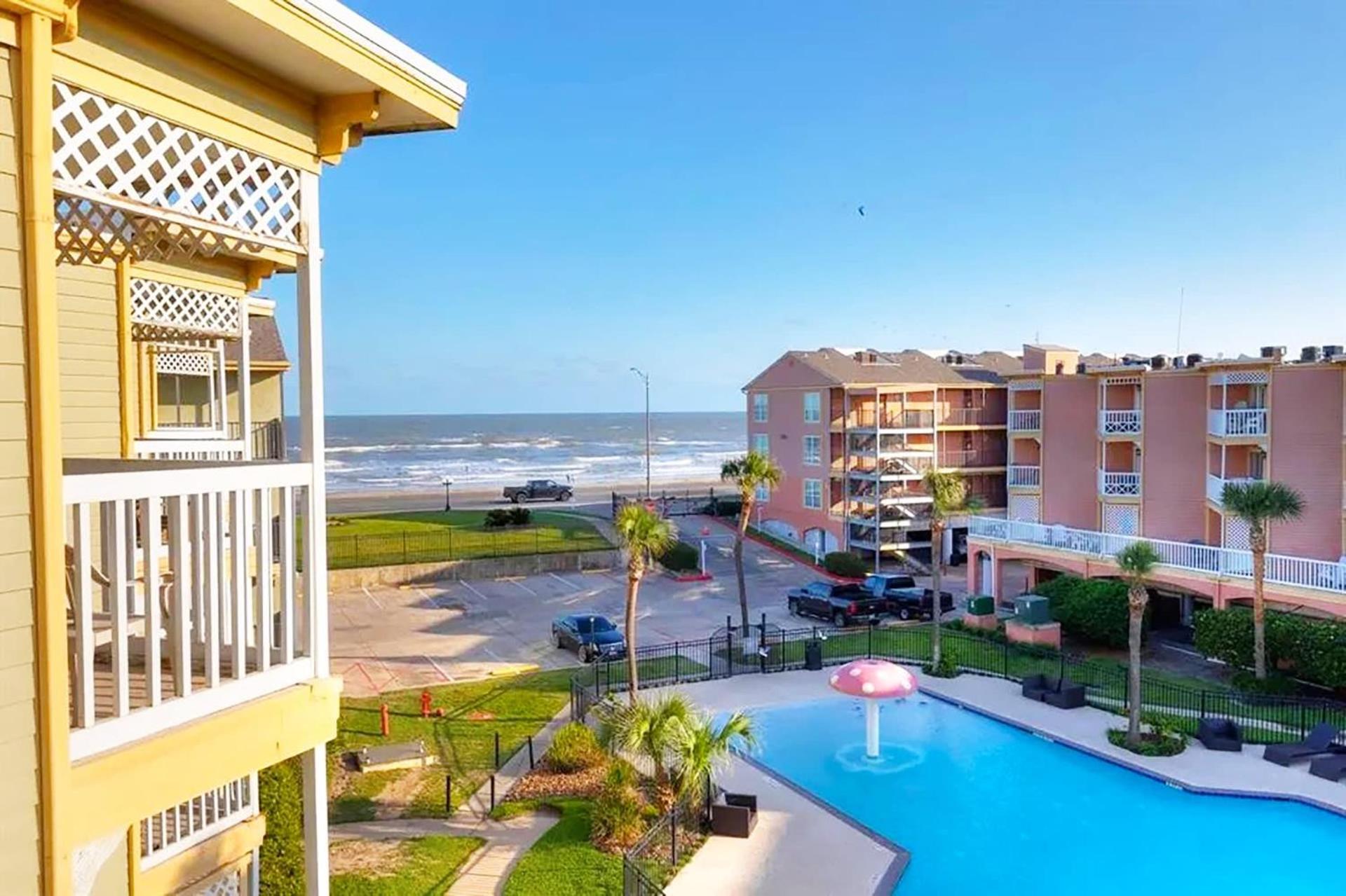 Beautiful Ocean Views At The Victorian Apartment Galveston Ngoại thất bức ảnh